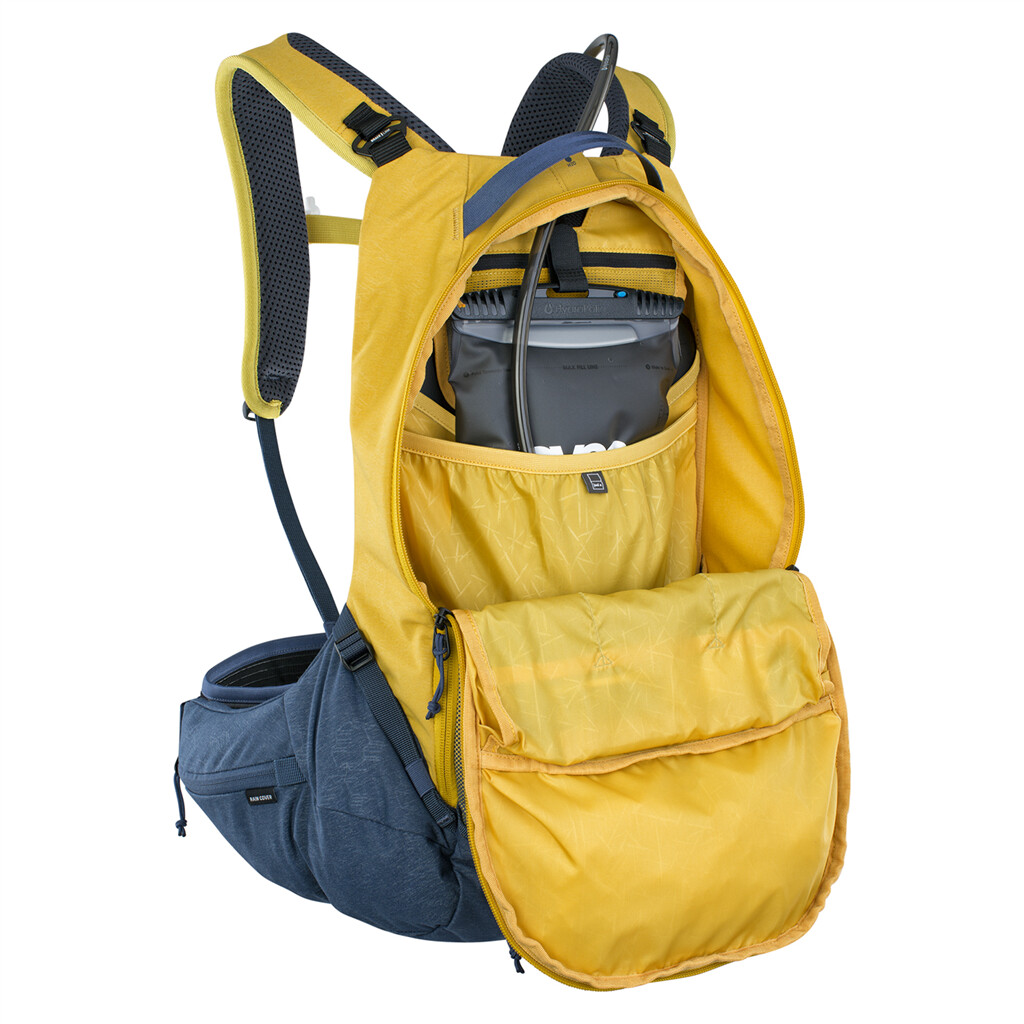 Evoc - Trail Pro 16L Backpack - curry/denim