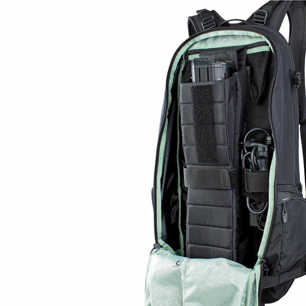 Evoc - FR Trail E-Ride 20L Backpack - black